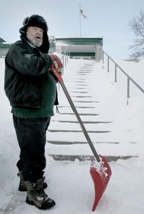 Une pelletée après l'autre